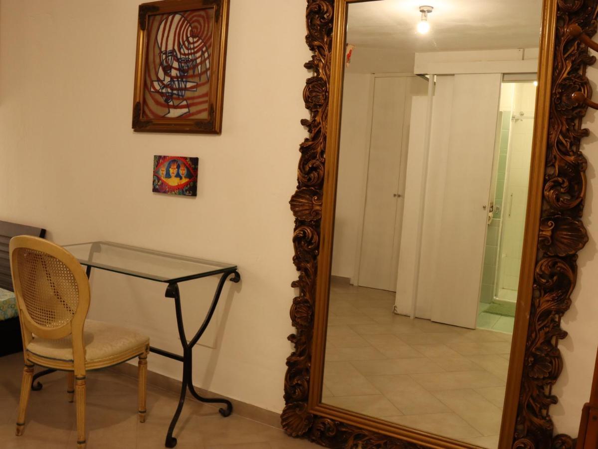 Viaggio Nel Cuore Dell'Arte Naples Exterior photo